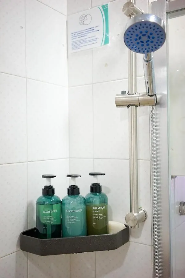 Student Accommodation - 276 Gloucester Road Hong Kong Hostel