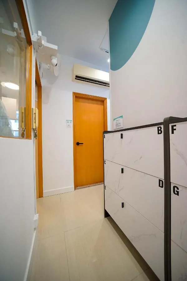 Hostel Student Accommodation - 276 Gloucester Road Hong Kong China
