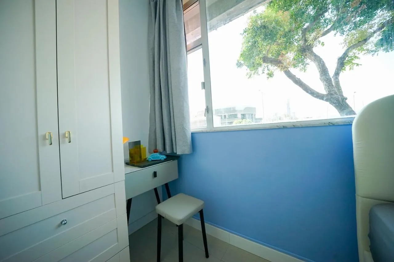 Student Accommodation - 276 Gloucester Road Hong Kong