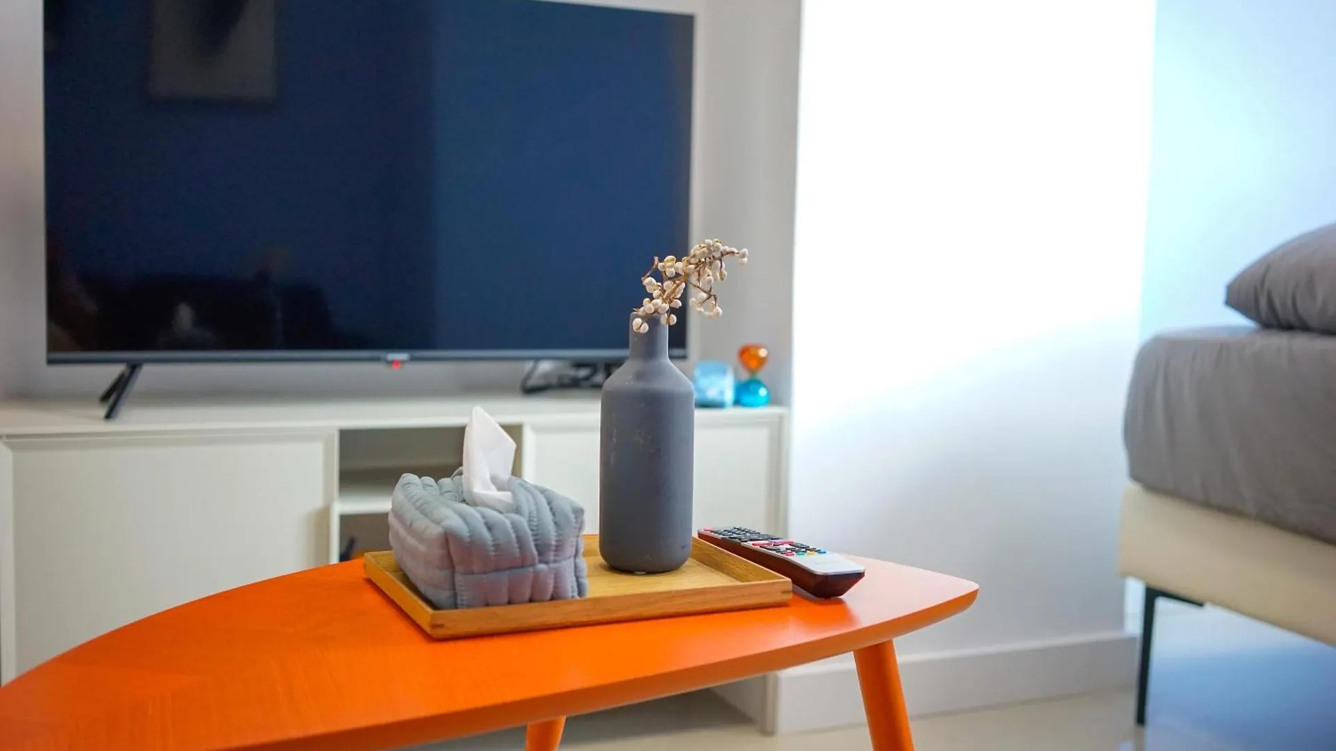 Student Accommodation - 276 Gloucester Road Hong Kong